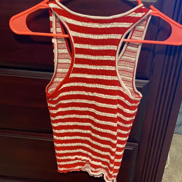 Red and White Stripe Tank - Picture 2 of 3
